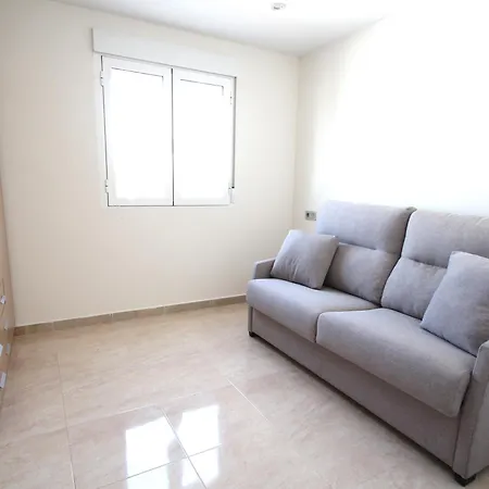 Beautiful Duplex With Pool * Торевьиа